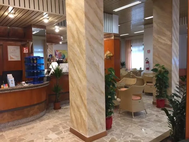 Hotel Kristall Diano Marina